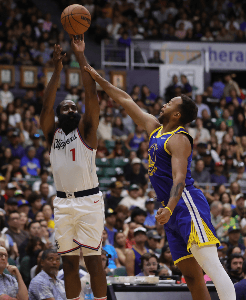 关键比赛制胜关键，球队成功争取三分