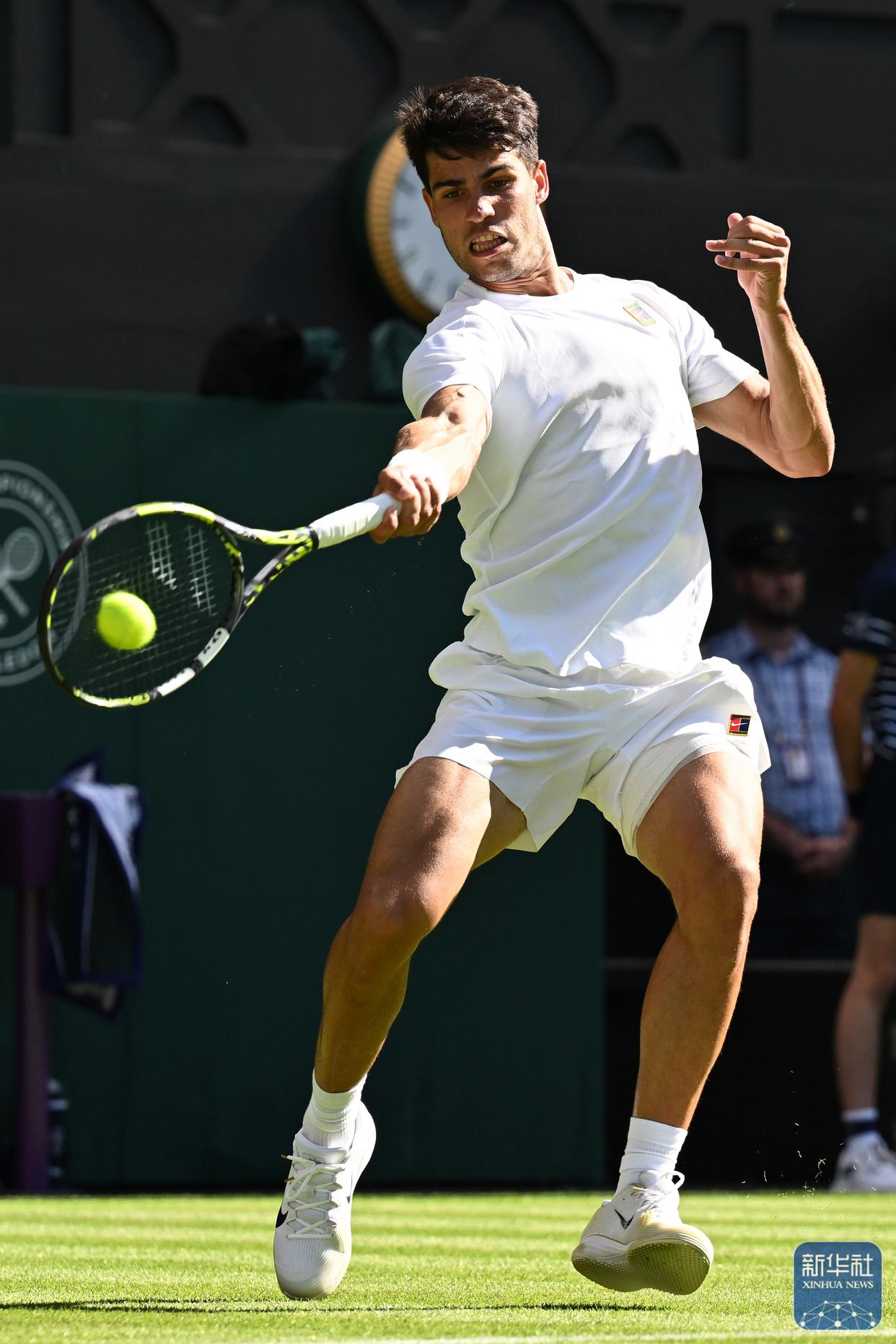 关于蒙特卡洛大师赛碾压温网,阿尔卡拉斯统治全场的信息 关于蒙特卡洛大师赛碾压温网,阿尔卡拉斯统治全场的信息