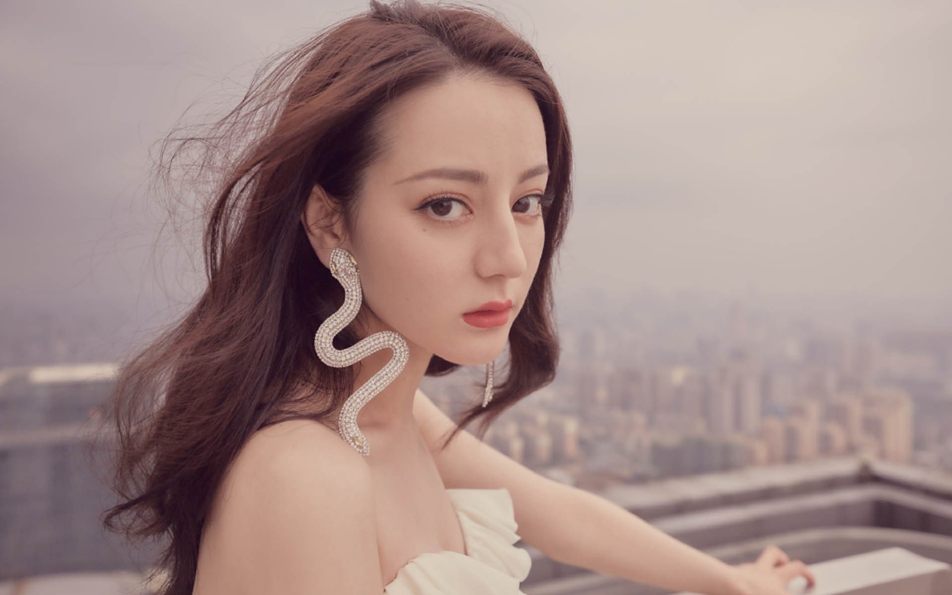 赛道之外,马里提前终结悬念,那不勒斯的年度争冠焦点战